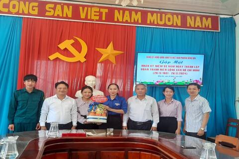 Lãnh đạo Đảng uỷ-HĐND-UBND-UBMTTQVN phường Bồng Sơn tổ chức buổi gặp mặt Ban Thường Vụ Đoàn phường nhân kỷ niệm 93 năm ngày thành lập Đoàn TNCS Hồ Chí Minh.