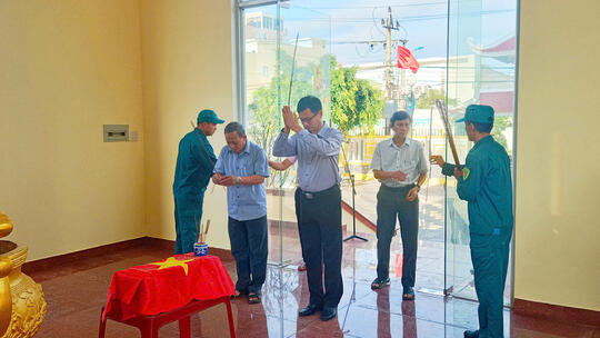 <a href="/tin-tuc/van-hoa-xa-hoi" title="Văn hóa - Xã hội" rel="dofollow">Tin từ các huyện, thị xã, thành phố</a>